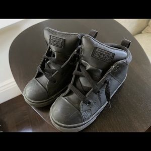 Toddler vans size 10